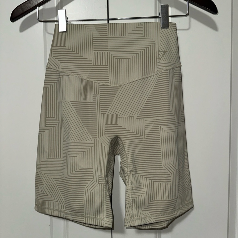 Gymshark Elevate Lightweight Biking Shorts S